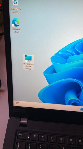 Lenovo T490 Táctil