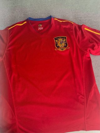 Camiseta España Talla M Roja Sin estrella