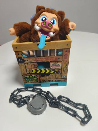 Crate Creatures Surprise! Snort Hog