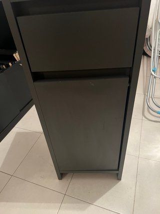 Mueble baño pequeño gris