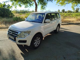 Mitsubishi Montero 2016