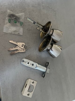 Manillar puerta cerradura MCM
