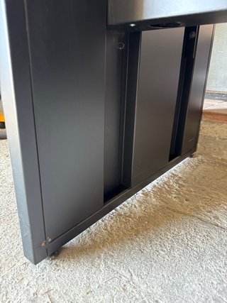 Mesa de oficina madera y metal