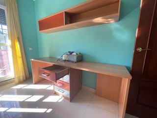 Set dormitorio para dos niños. Buen estado.