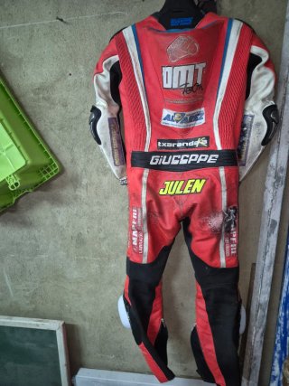 Traje de cuero para niño Giuseppe. De un niño 12a