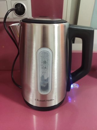 Hervidor Eléctrico Russell Hobbs