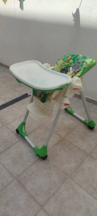 Trona bebé Chicco en muy buen estado