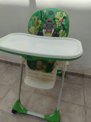 Trona bebé Chicco en muy buen estado