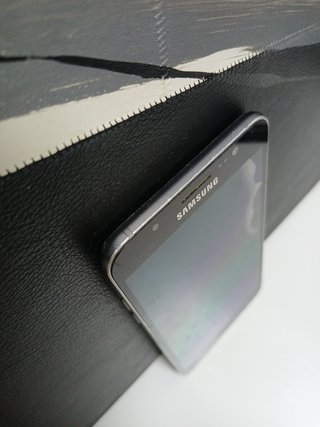 Samsung Galaxy J7 (Económico)