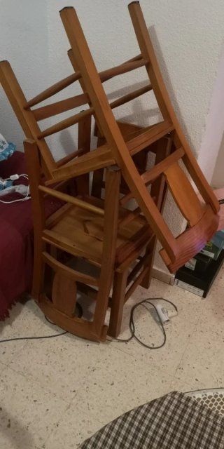 Sillas de madera de pino (3 unidades)