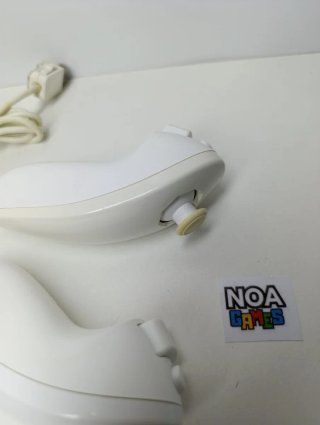 Pack Mandos originales con Nunchuk Nintendo Wii