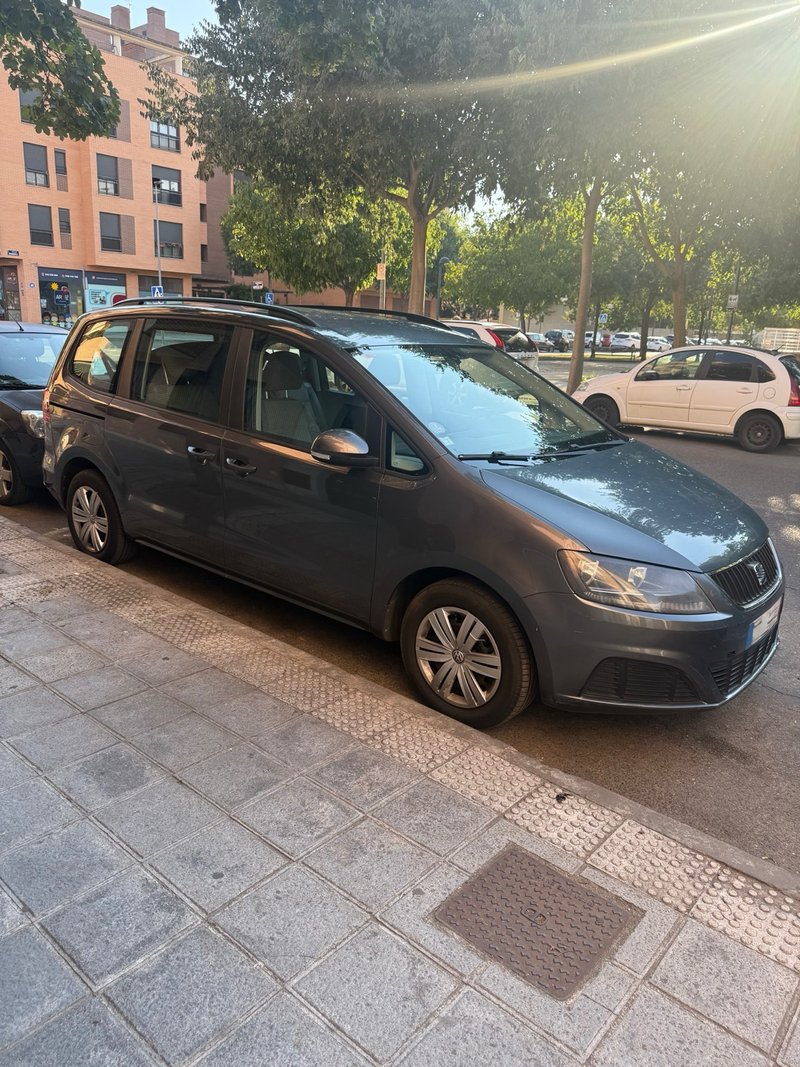 SEAT Alhambra 2011 - foto 1