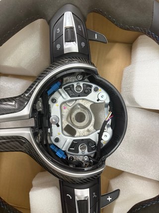 Volante BMW M Performance Levas Carbono F30 F20--