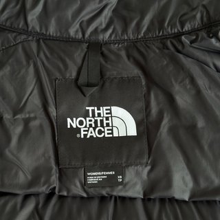 The North Face Nuptse Negra