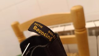Botas Dr. Martens de Piel Negra con Plataforma