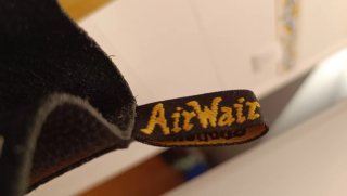 Botas Dr. Martens de Piel Negra con Plataforma