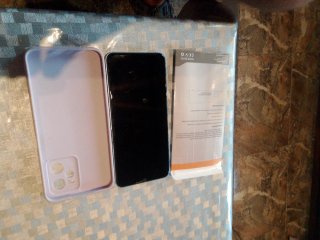 Realme Narzo 50 Prime Azul.con funda y protectores