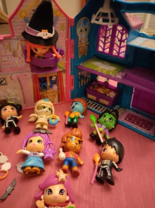 Lote 9 figuras de Pin y Pon más Casa del Terror