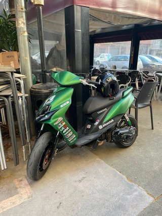 Yamaha Jog RR Scooter Verde