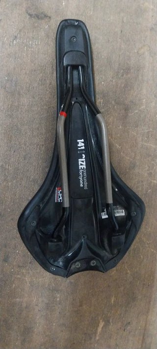 Sillín Prologo Nago Evo CPC Ti-Rox