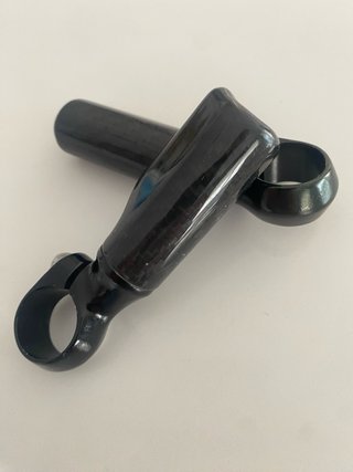 Cuernos de carbono para bicicleta