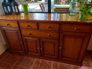 Aparador grande madera maciza