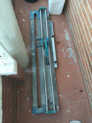 Cortadora de azulejos profesional