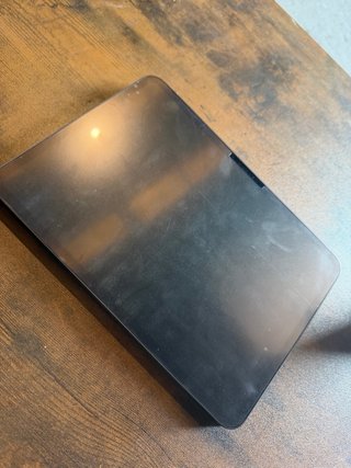 iPad Pro 11 M4 256GB + Magic Keyboard