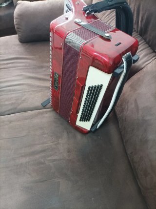 ACORDEON ESTRELLA 80 BAJOS