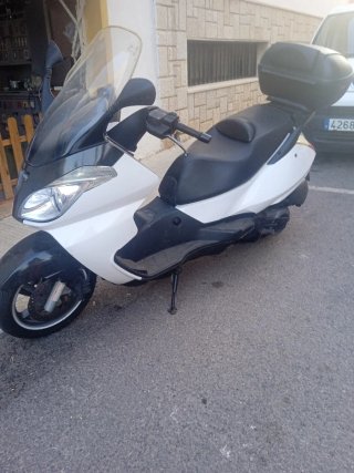 Moto en muy buen estado