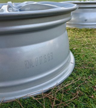 Juego de 4 llantas Originales Ford 16" (5x108)