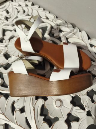 Sandalias Popa blancas Talla 38