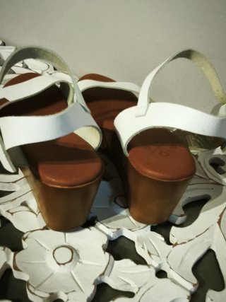 Sandalias Popa blancas Talla 38