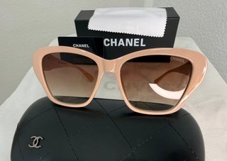 Gafas Chanel Doradas y Rosas