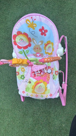 Hamaca bebé Fisher-Price vibración y música