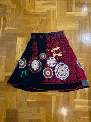 Falda Desigual Talla M Estampada