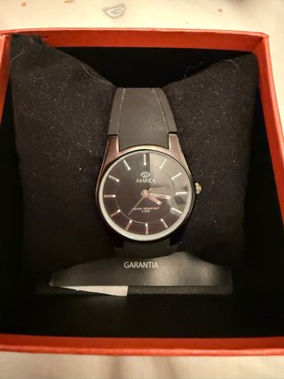 Reloj Marea Mujer Negro y Plateado
