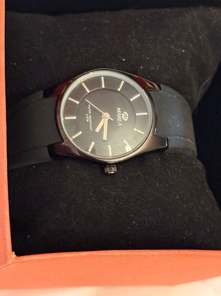 Reloj Marea Mujer Negro y Plateado
