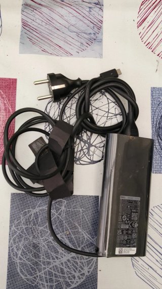 Adaptador Universal Portátil Dell 130W USB-C