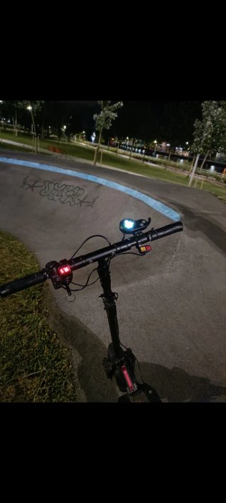 Patinete Eléctrico Negro