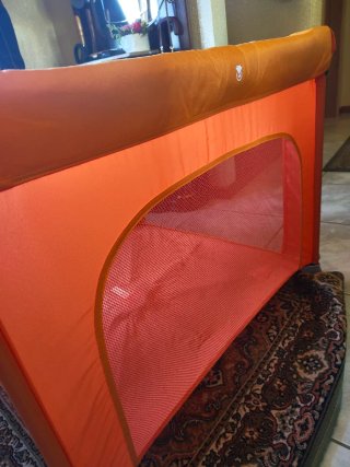 Parque infantil Chicco naranja