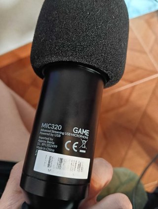 Micrófono GAME MIC320 con trípode
