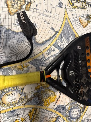 Pala de pádel Bullpadel Hack 02