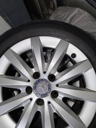 Llantas Mercedes-Benz