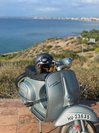 Vespa 125 del 66 Plata