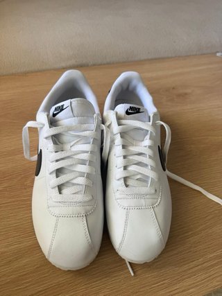 Nike Cortez Blancas y Negras