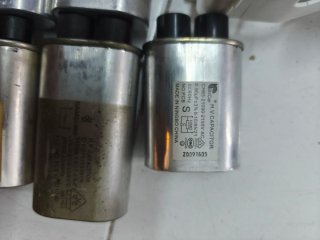 Condensadores H.V. Capacitor (Set de 5)