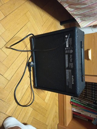 Amplificador Bajo Harley Benton HB-20B