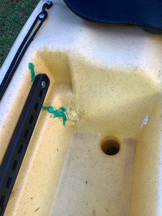 Kayak Malibu Rigido de pesca.escucho ofertas