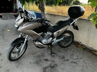 Honda Varadero 125cc Moto Trail